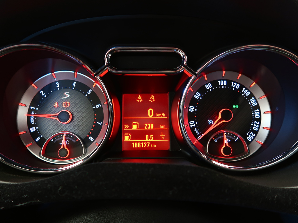 Opel Adam