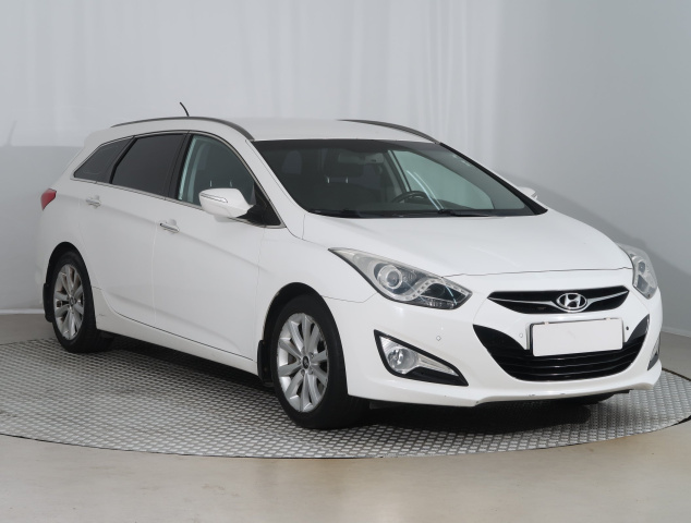 Hyundai i40, 2012