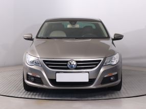 Volkswagen Passat CC - 2010