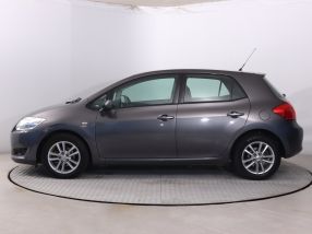 Toyota Auris - 2009