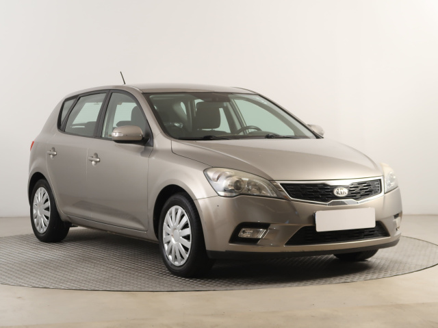 Kia Ceed, 2010