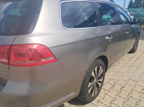 Volkswagen Passat - 2012
