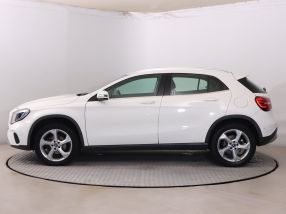 Mercedes-Benz GLA - 2019
