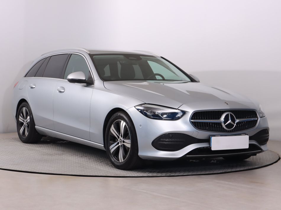 Mercedes-Benz C - 2023