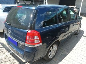 Opel Zafira - 2012