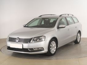 Volkswagen Passat - 2013
