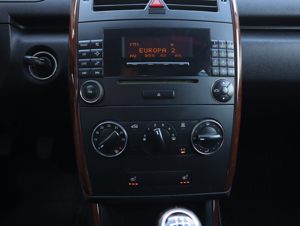 Mercedes-Benz A