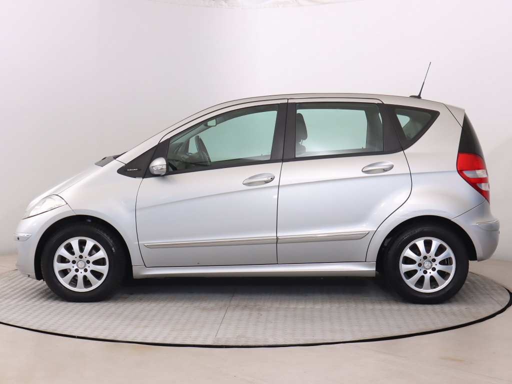 Mercedes-Benz A