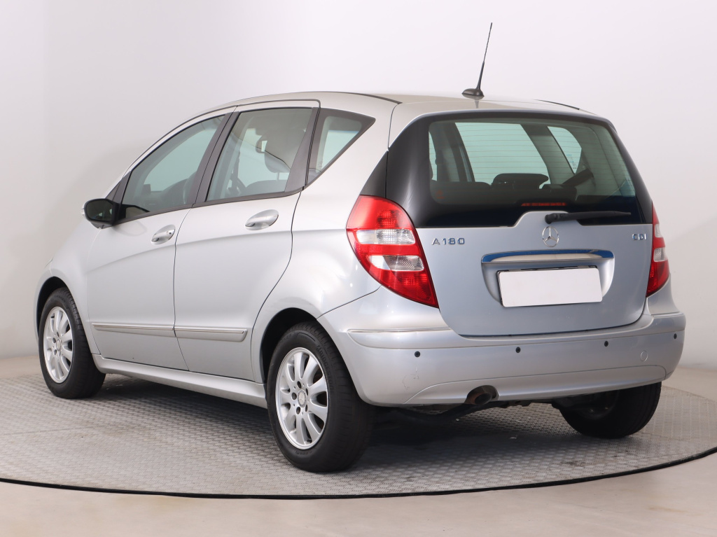 Mercedes-Benz A