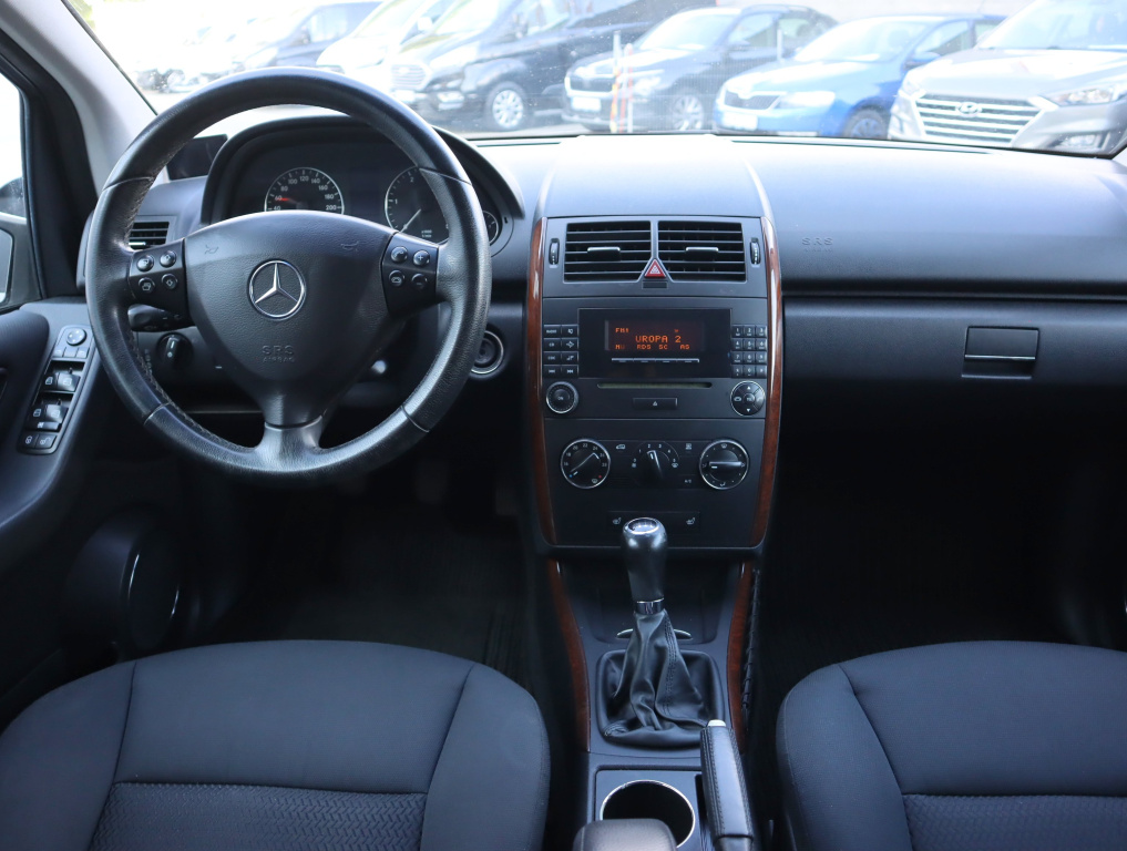 Mercedes-Benz A