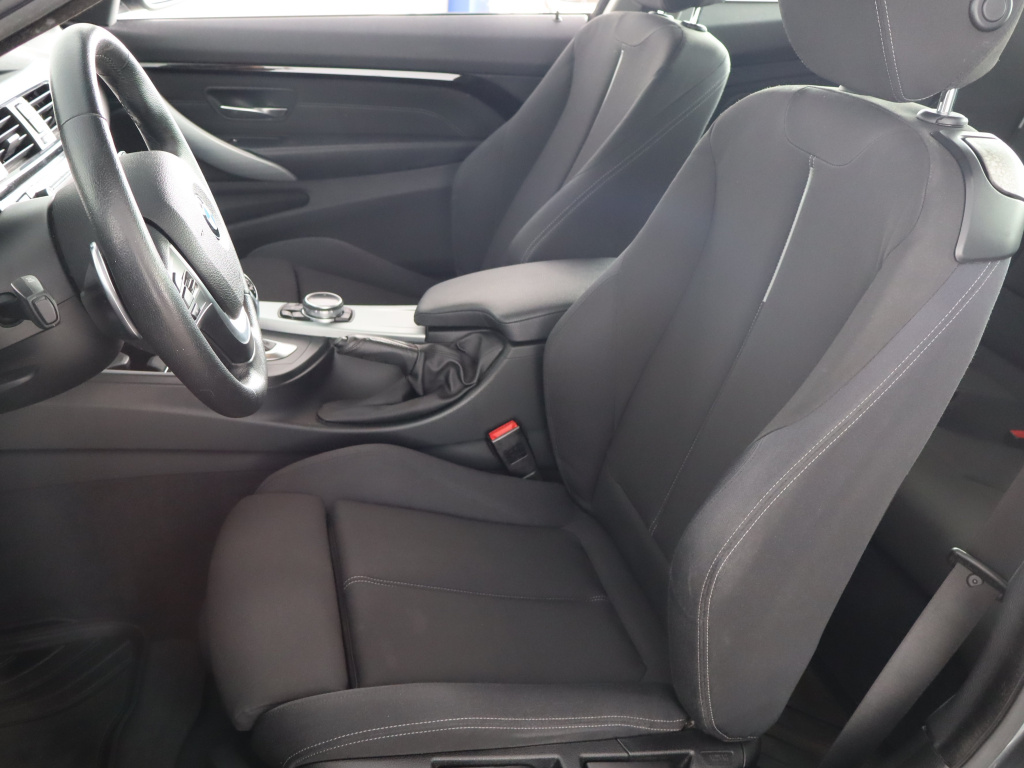 BMW 4
