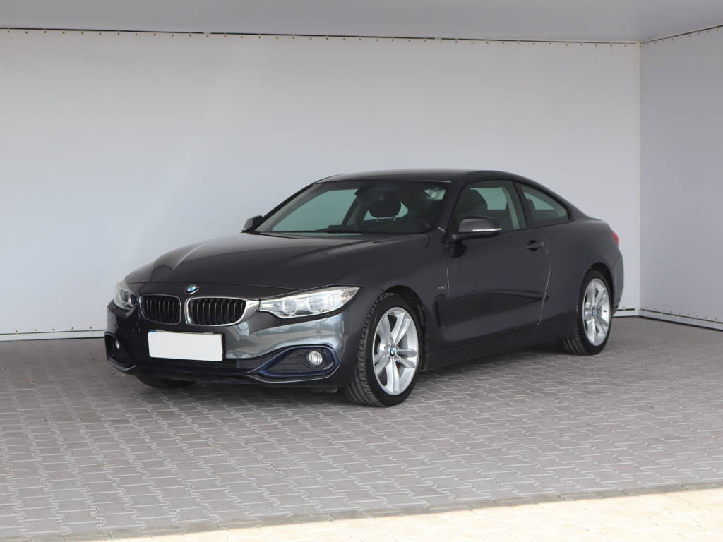 BMW 4