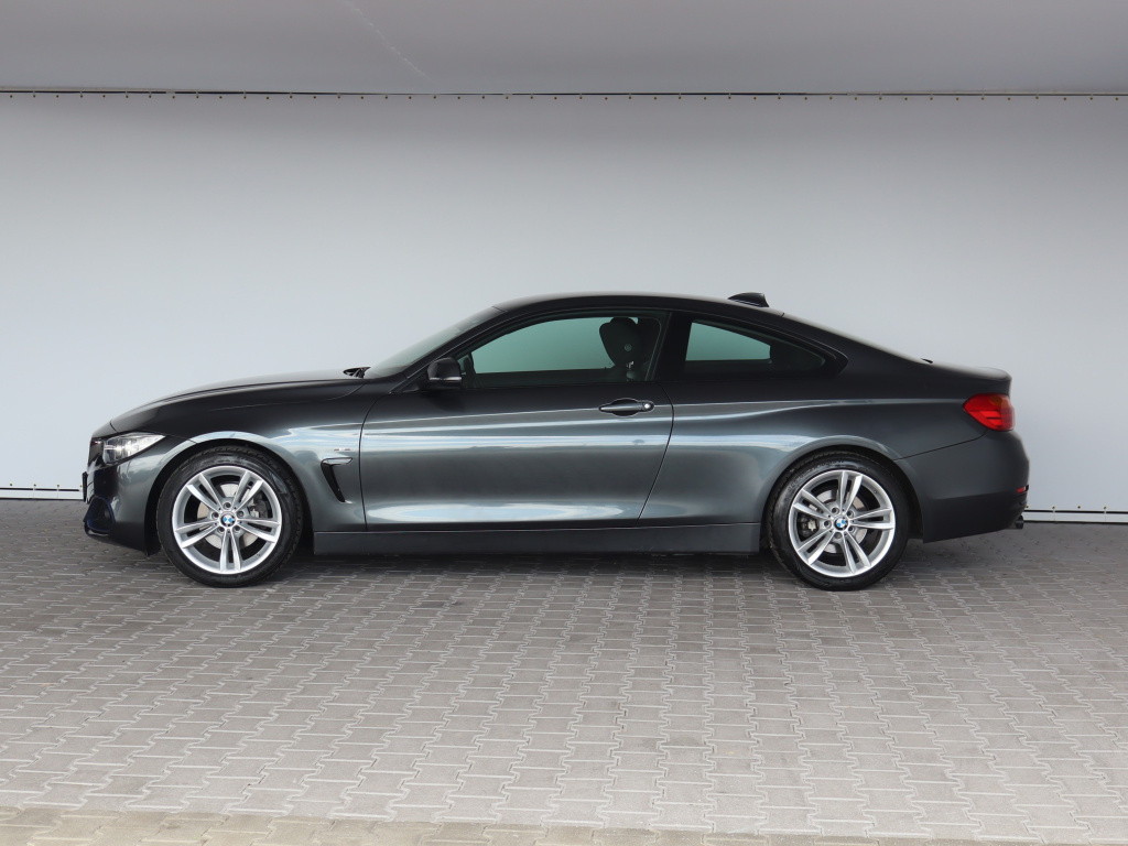 BMW 4