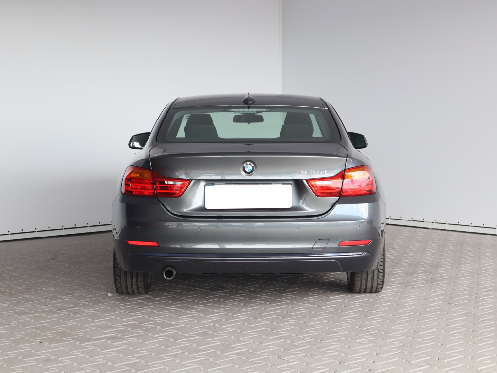 BMW 4