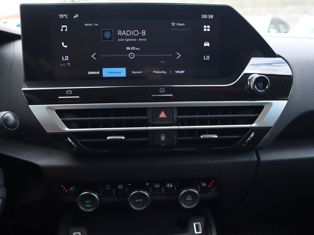 Citroen C4 X