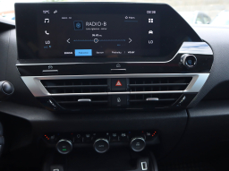 Citroen C4 X