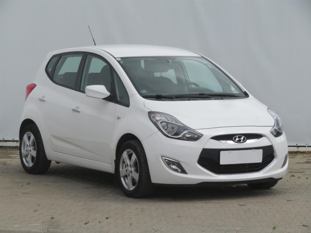 Hyundai ix20 2012