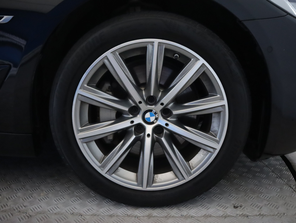 BMW 5