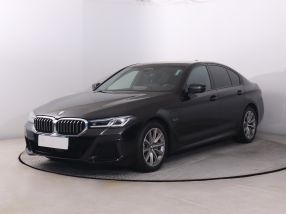 BMW 5 - 2022