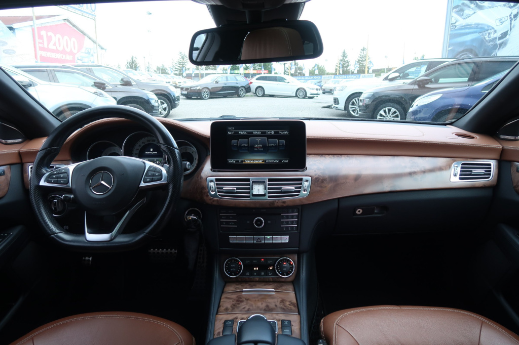 Mercedes-Benz CLS
