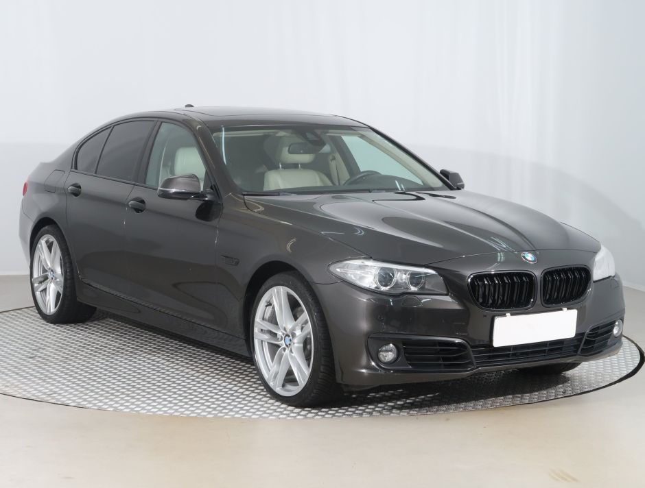 BMW 5 - 2013
