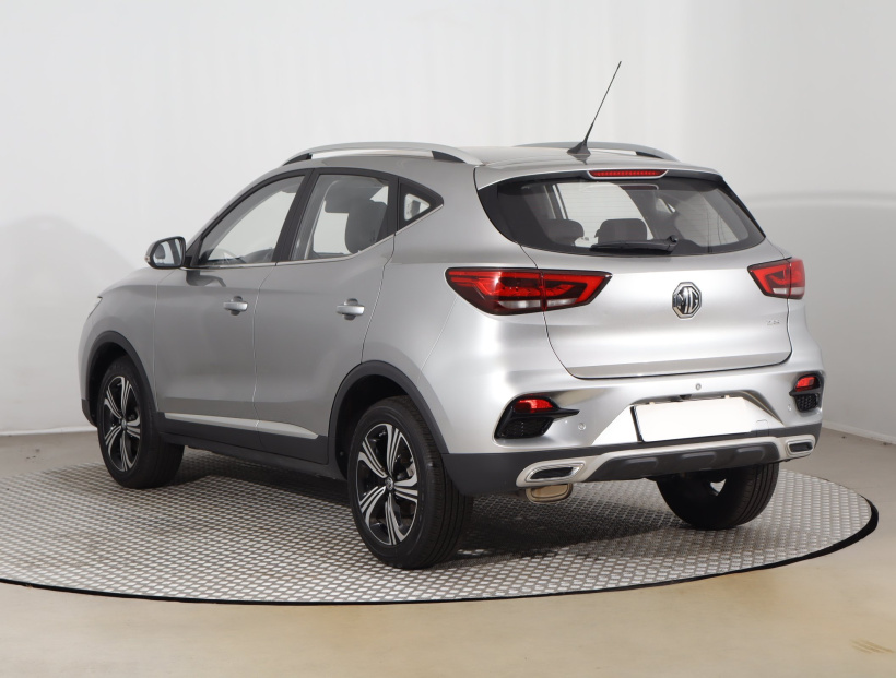 MG ZS SUV, 2025