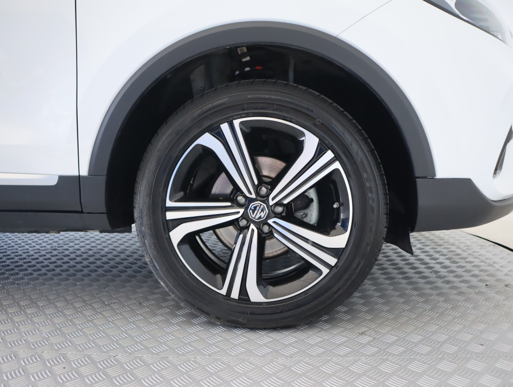 MG ZS SUV