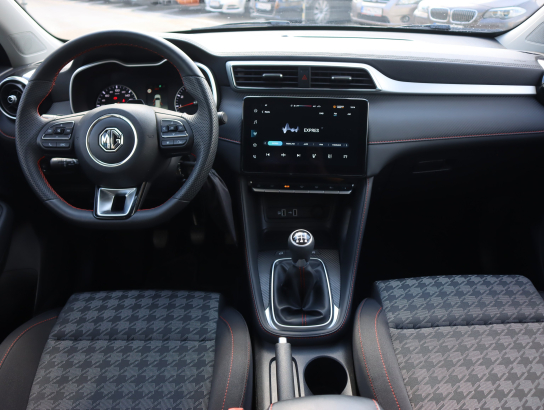 MG ZS SUV