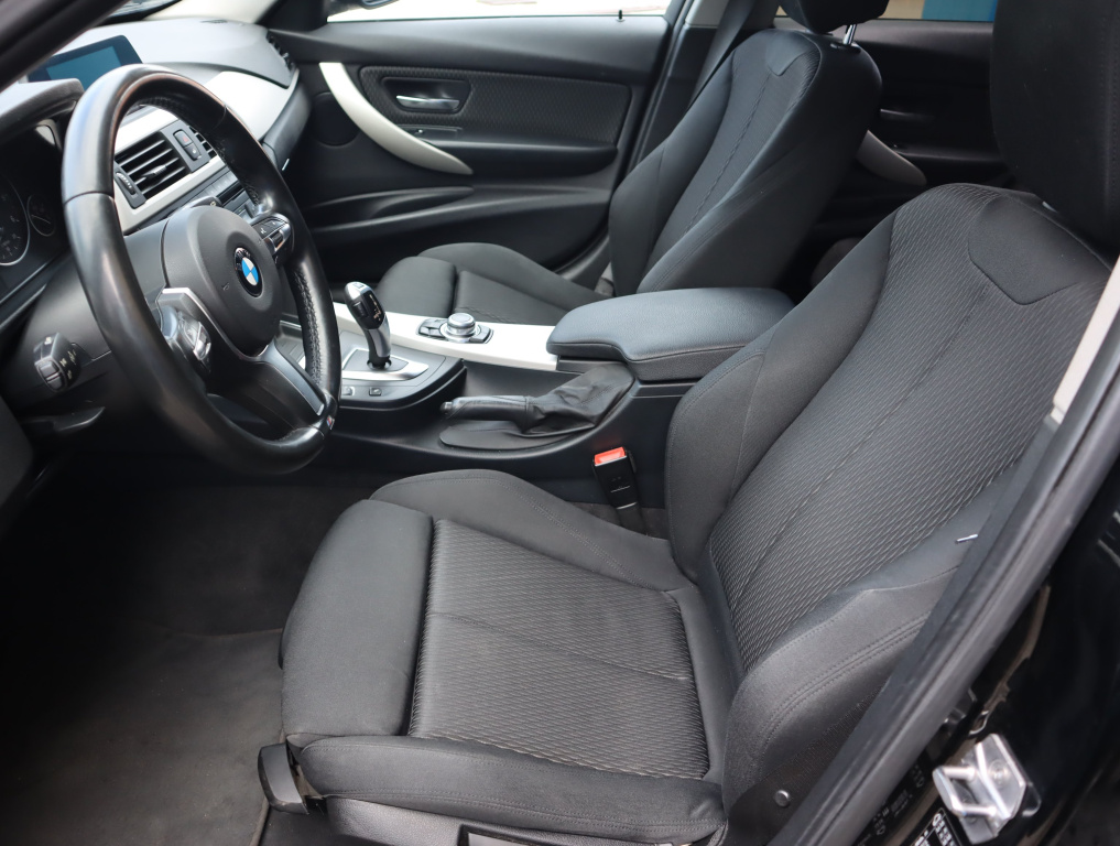 BMW 3