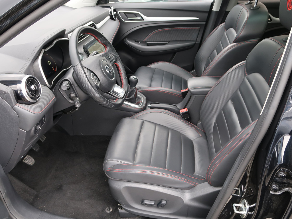 MG ZS SUV