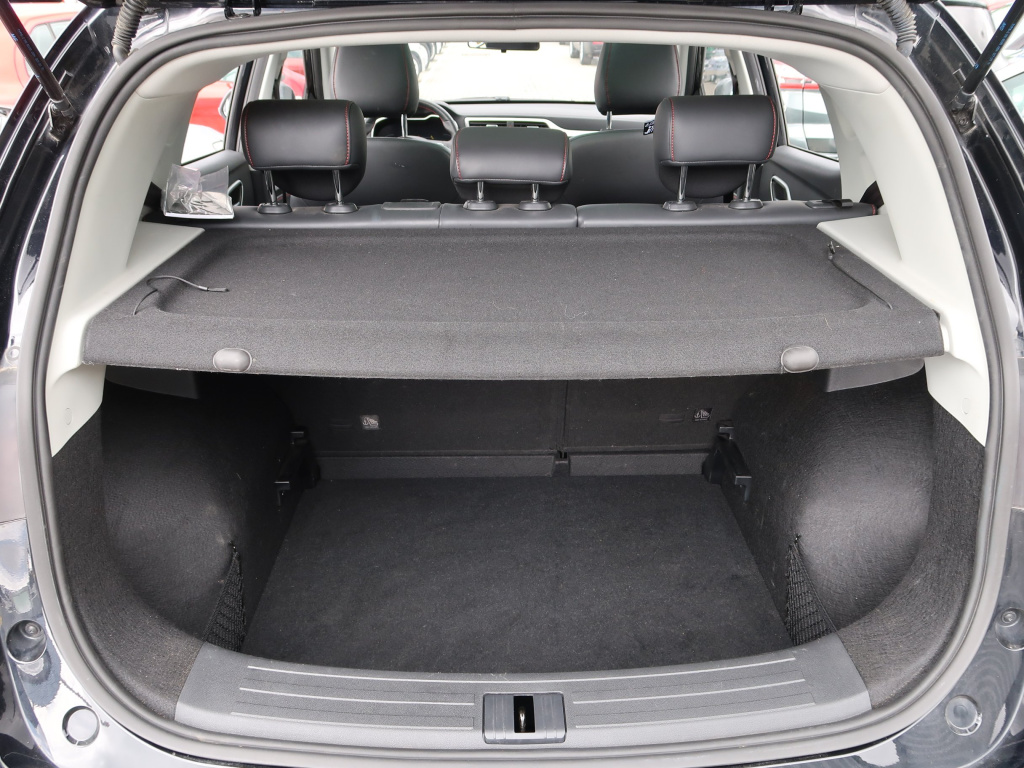 MG ZS SUV