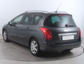 Peugeot 308 - 2010