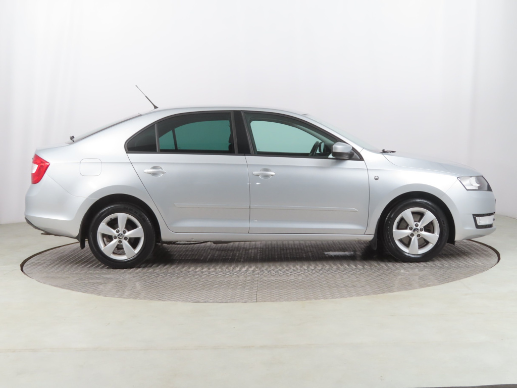 Škoda Rapid