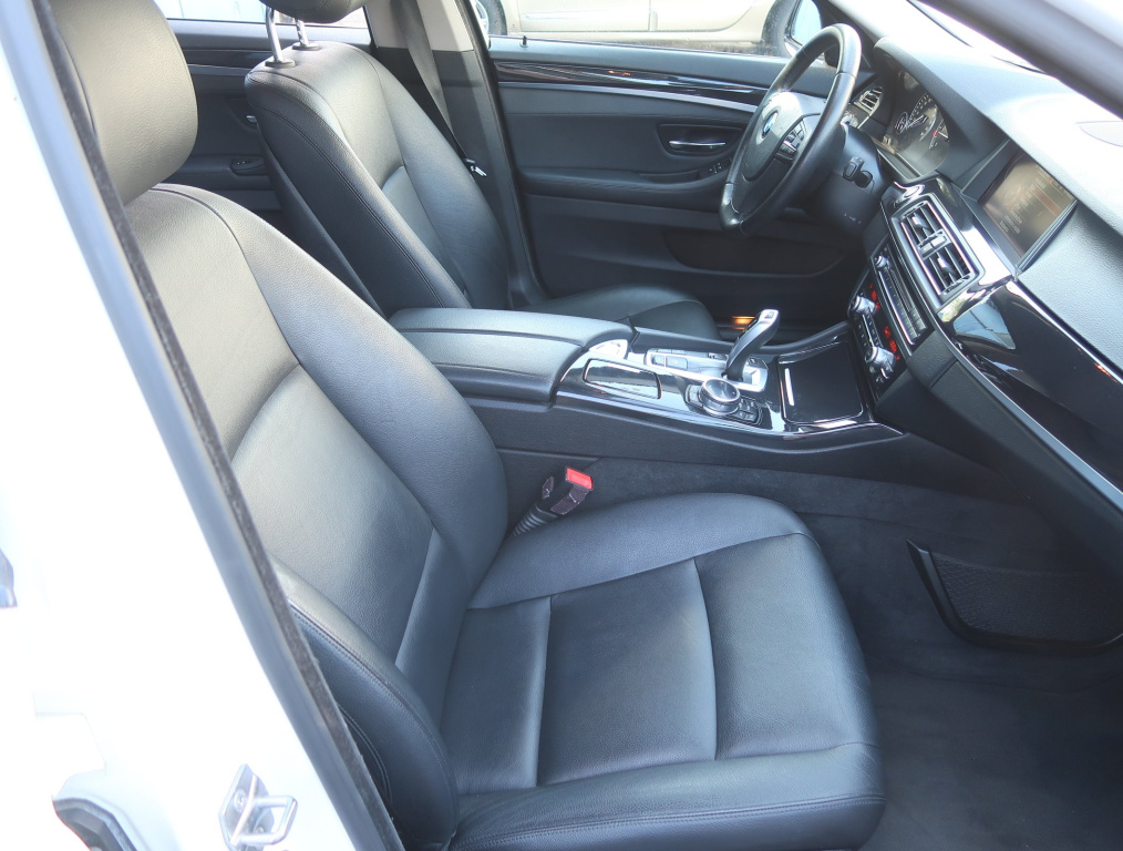 BMW 5