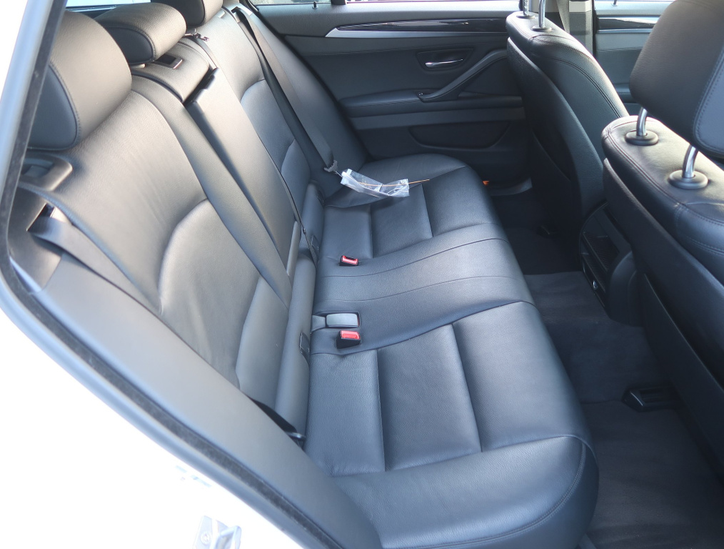 BMW 5