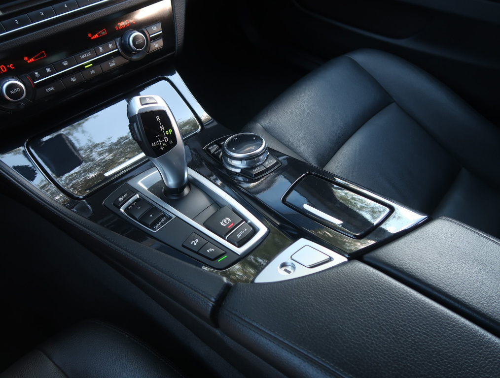 BMW 5