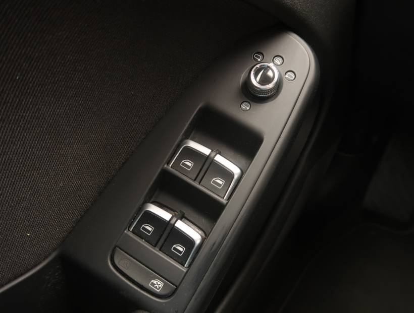 Audi A4, 2015
