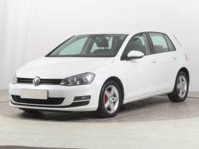 Volkswagen Golf - 2014