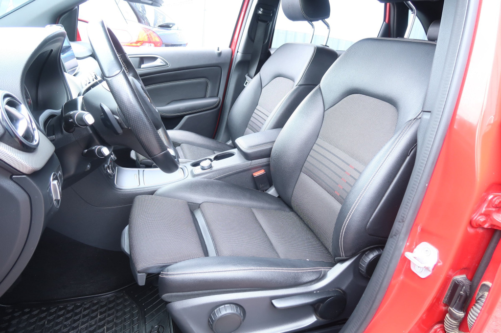 Mercedes-Benz B