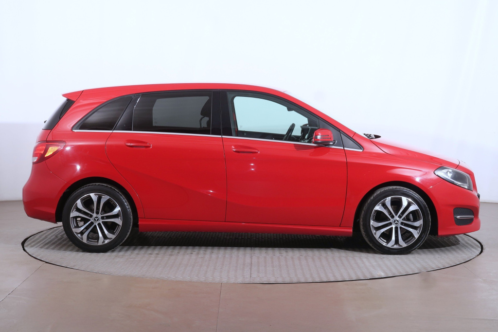 Mercedes-Benz B