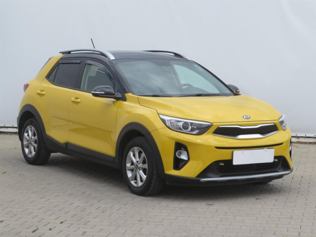Kia Stonic, 2021