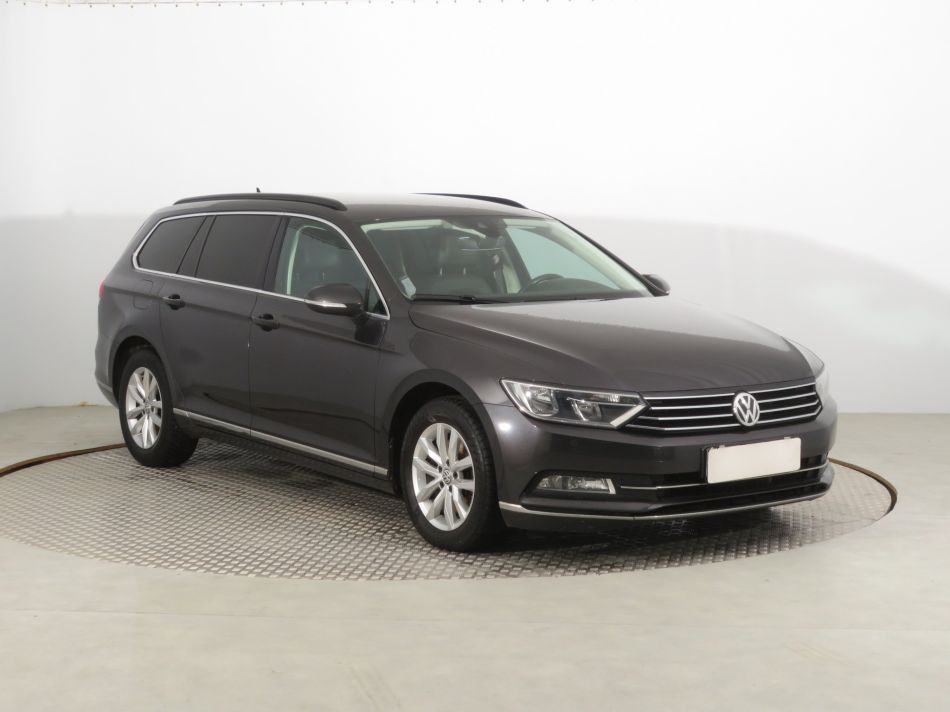 Volkswagen Passat - 2017