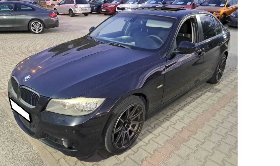BMW 3 - 2010