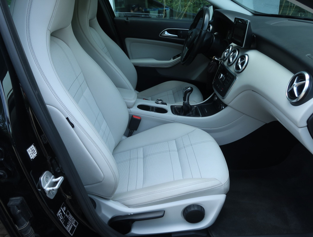 Mercedes-Benz A