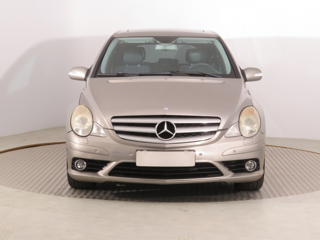 Mercedes-Benz R