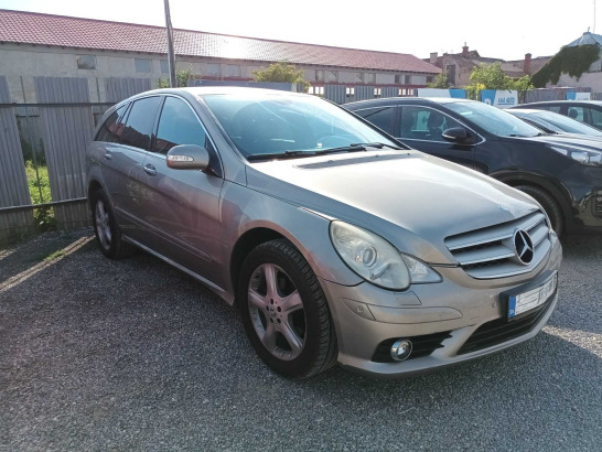Mercedes-Benz R