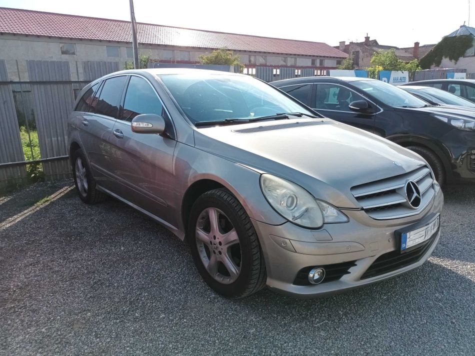 Mercedes-Benz R - 2009