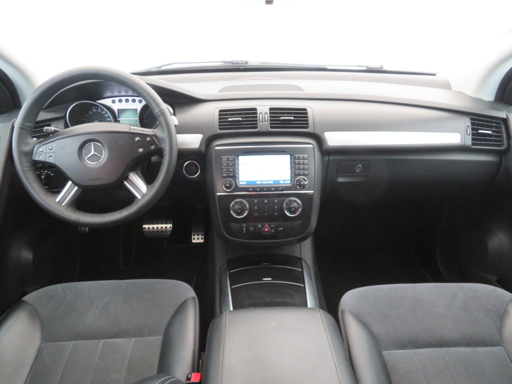 Mercedes-Benz R