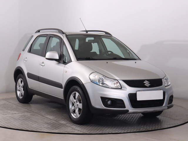 Suzuki SX4, 2013