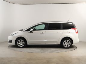 Peugeot 5008 - 2016